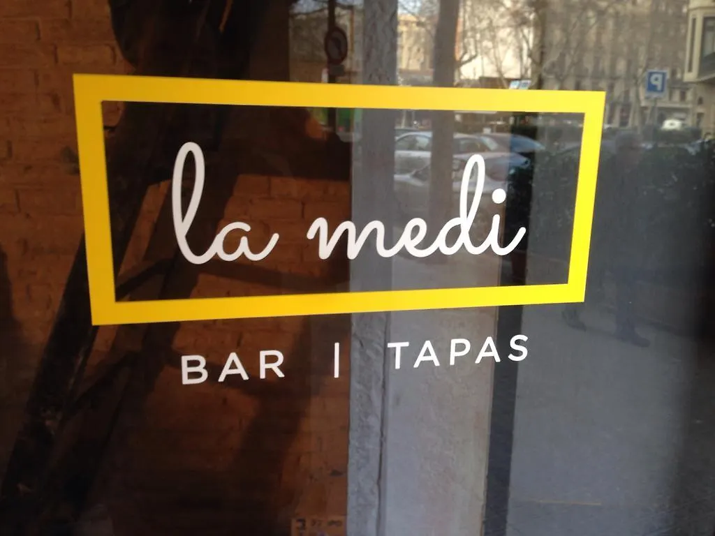 Alguera Apartments Napols Barcelona Spanien